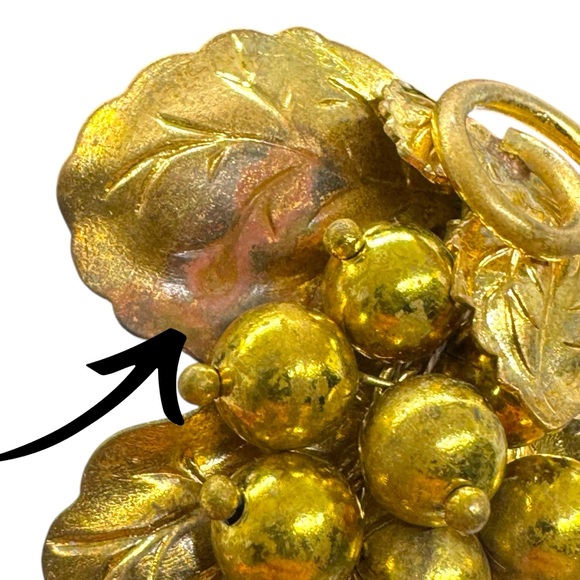 Vintage Gold Plated Over Brass Grape Brooch & Floral Dress Clip - Picture 9 of 9